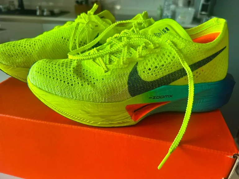 Nike Vaporfly 3 bike d'occasion — image 2 sur 7