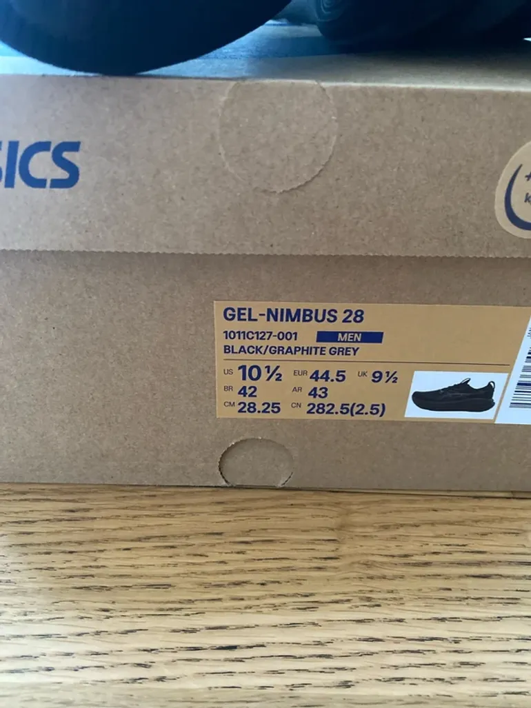 Used Asics Gel Nimbus 28 bike — image 4 of 5
