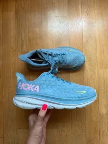 Used Hoka Clifton 9 bike — image 5 of 12