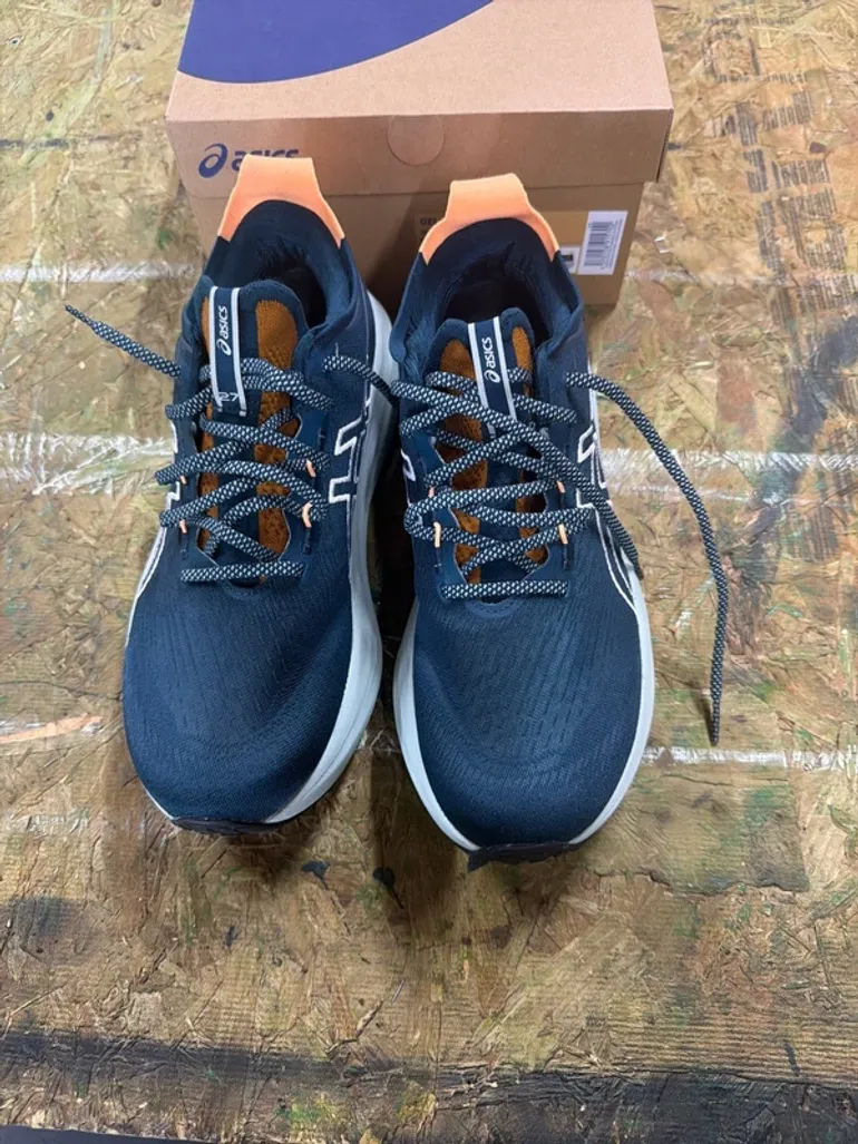 Tweedehands Asics Gel bike — afbeelding 3 van 9
