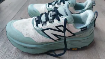 Tweedehands New Balance Hierro bike — afbeelding 3 van 4