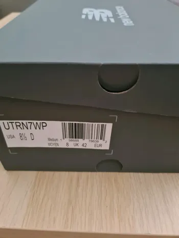New Balance Fresh Foam Trainer bike usato — immagine 5 di 8