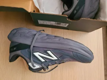 New Balance Fresh Foam Trainer bike usato — immagine 3 di 8