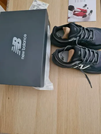 New Balance Fresh Foam Trainer bike usato — immagine 7 di 8