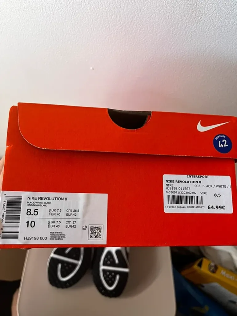 Używany Nike Revolution 8 bike — zdjęcie 2 z 4