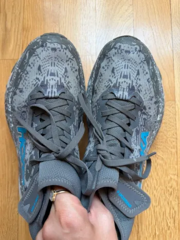 Używany Hoka Speedgoat 6 GTX bike — zdjęcie 16 z 24