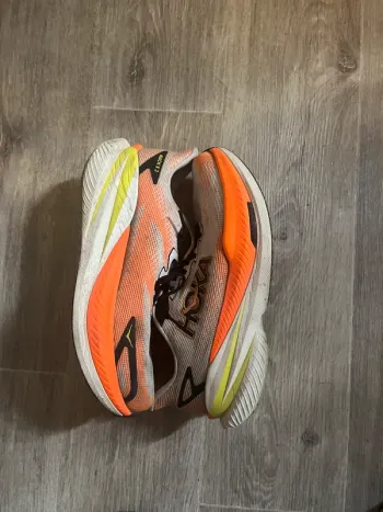 Used Hoka Mach x3 Running Shoes