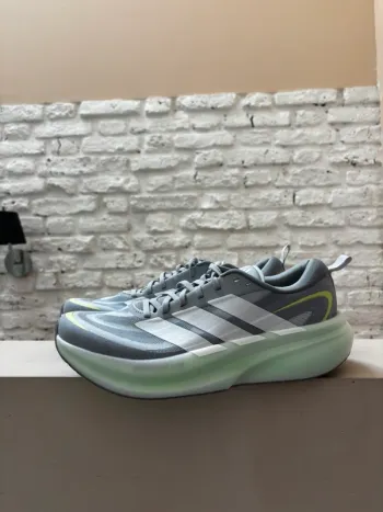 Używany Supernova Glide Running Shoes