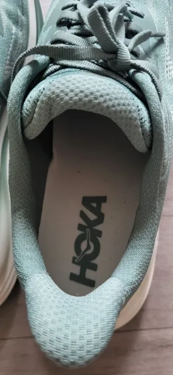 Hoka Clifton 10 bike d'occasion — image 6 sur 14