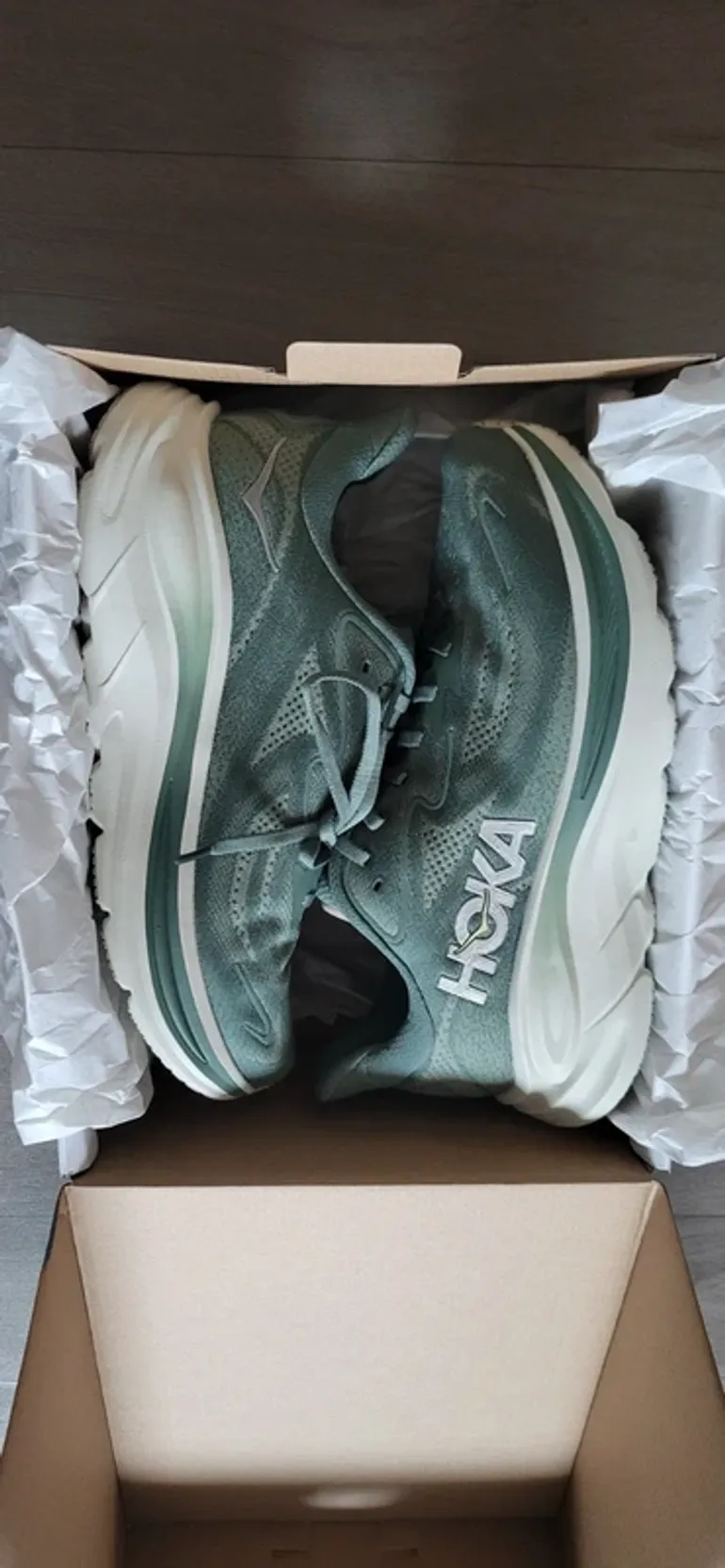 Hoka Clifton 10 bike d'occasion — image 8 sur 14