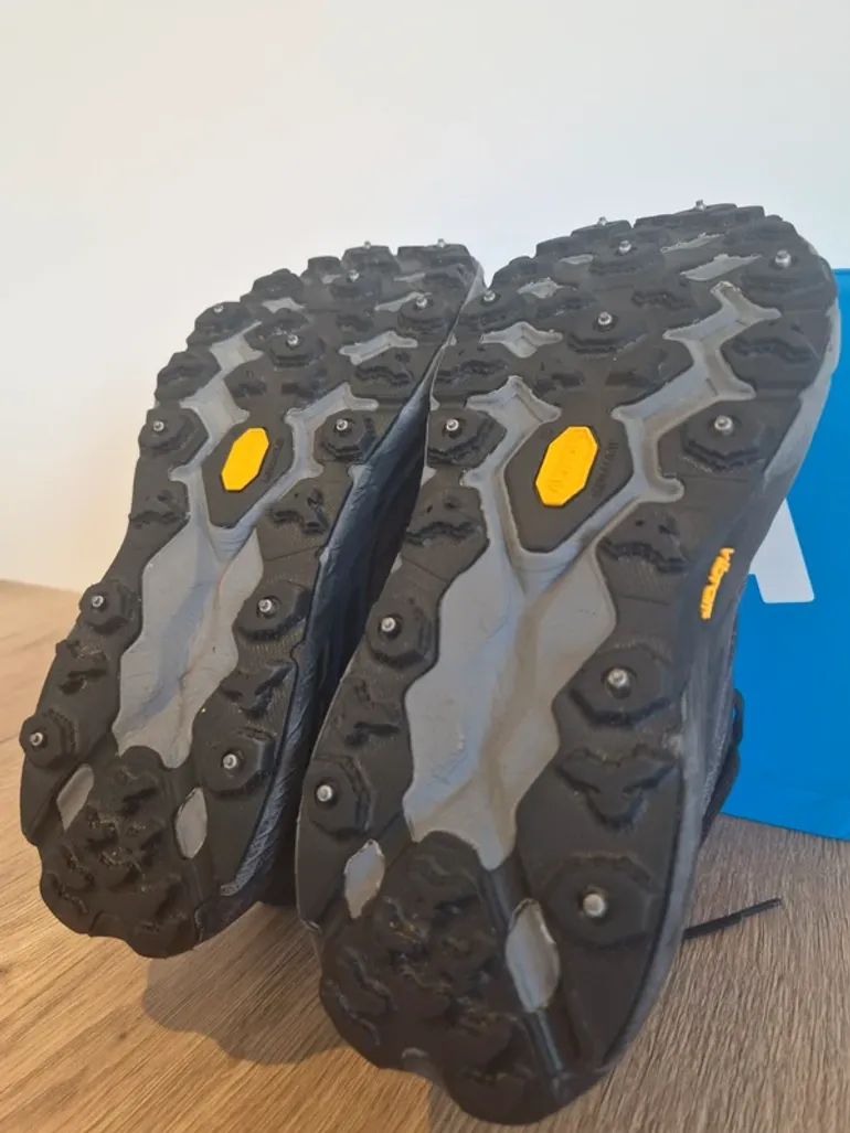 Used Hoka Speedgoat 5 GTX Spike bike — image 8 of 8