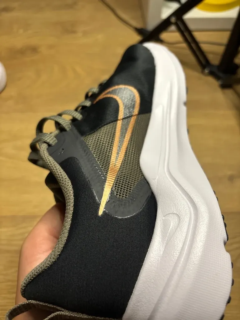Used Nike Revolution 7 bike — image 2 of 6
