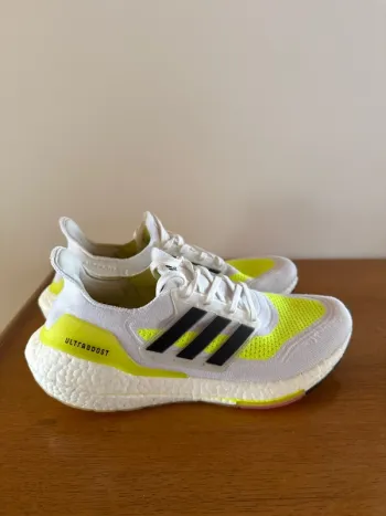 Used Adidas Ultraboost 21 bike — image 2 of 3