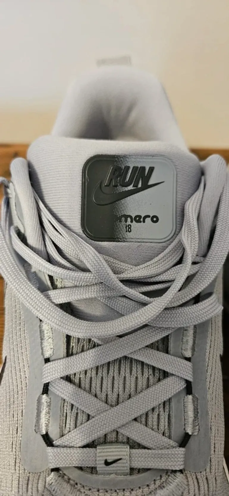 Used Nike ZoomX Vomero 16 bike — image 9 of 13