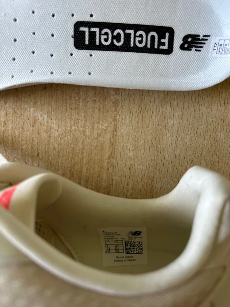 Tweedehands New Balance Rebel bike — afbeelding 3 van 3