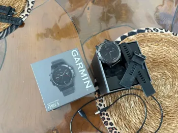 Used Garmin 5 bike — image 2 of 3
