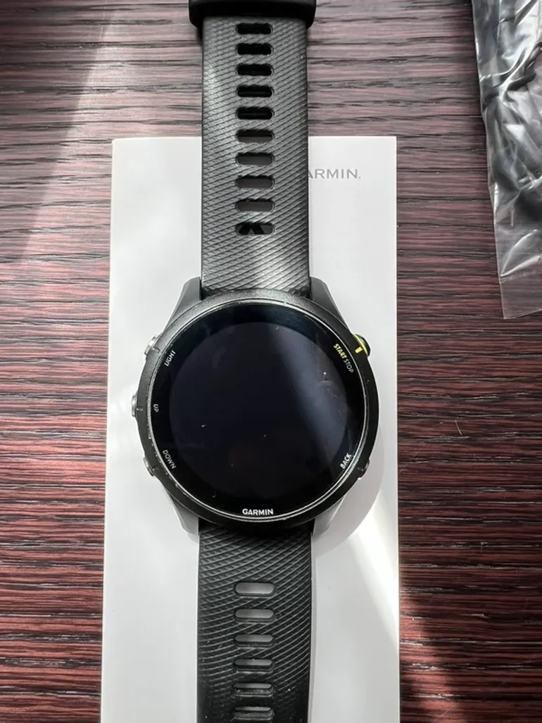 Used Garmin Forerunner 255 Music bike — image 2 of 6