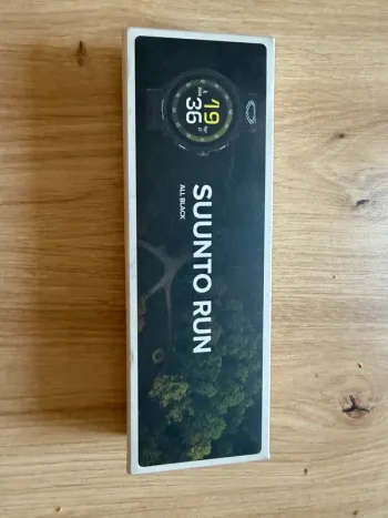 Used Suunto Run All Black Electronics
