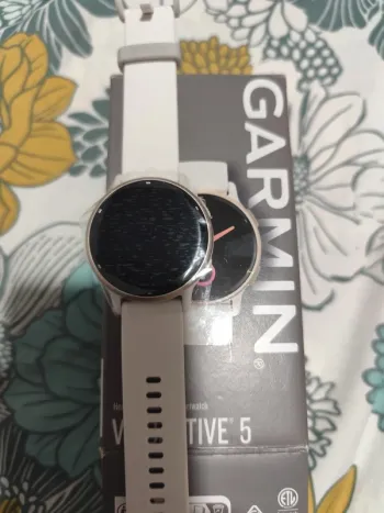 Garmin Vivoactive 5 bike d'occasion — image 2 sur 2