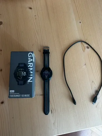 Used Garmin Forerunner 165 Music bike — image 5 of 5