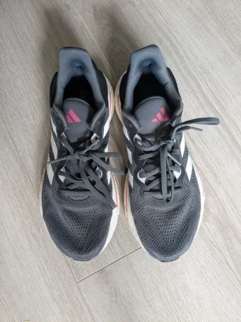 Standard Solarglide 6 Running Shoes de segunda mano