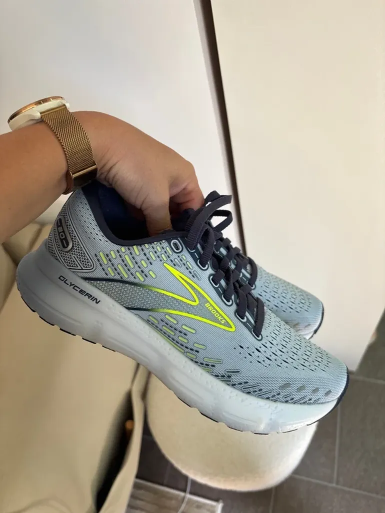Käytetty Brooks Running Shoes bike — kuva 8 / 9