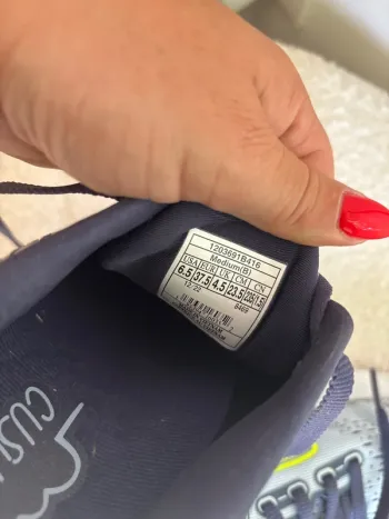 Käytetty Brooks Running Shoes bike — kuva 9 / 9