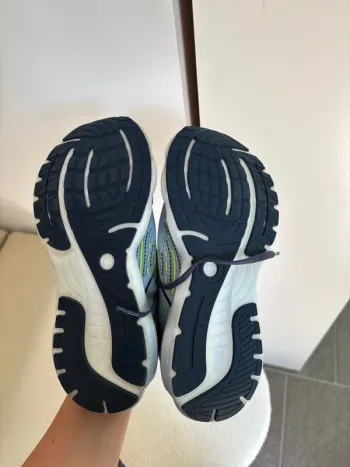 Käytetty Brooks Running Shoes bike — kuva 7 / 9