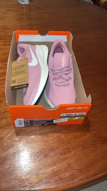 Tweedehands Nike Schuhe Running Shoes
