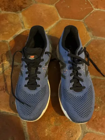 New Balance Running Shoes Running Shoes usato