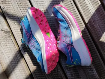 Used Asics fujispeed 2 bike — image 6 of 8