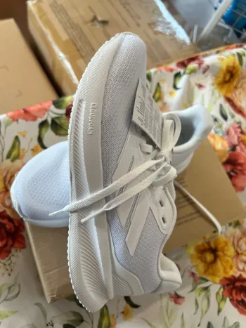 Used Adidas Runfalcon 5 W bike — image 2 of 7