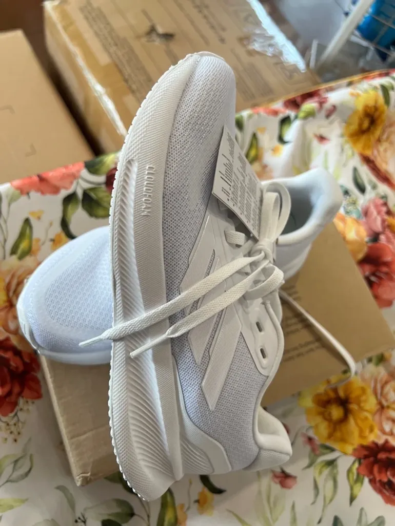 Used Adidas Runfalcon 5 W bike — image 2 of 7