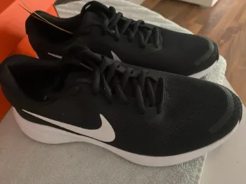 Nike Revolution 6 Running Shoes d'occasion