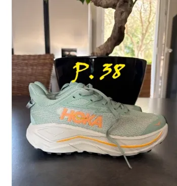 Gebrauchtes Hoka Challenger 8 Running Shoes