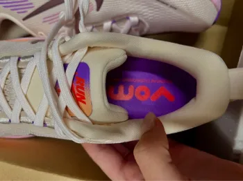 Použité Orange Nike Vomero 18 bike — obrázek 3 z 6