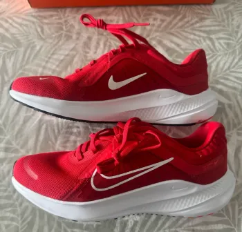 Tweedehands Nike Quest 5 bike — afbeelding 4 van 9