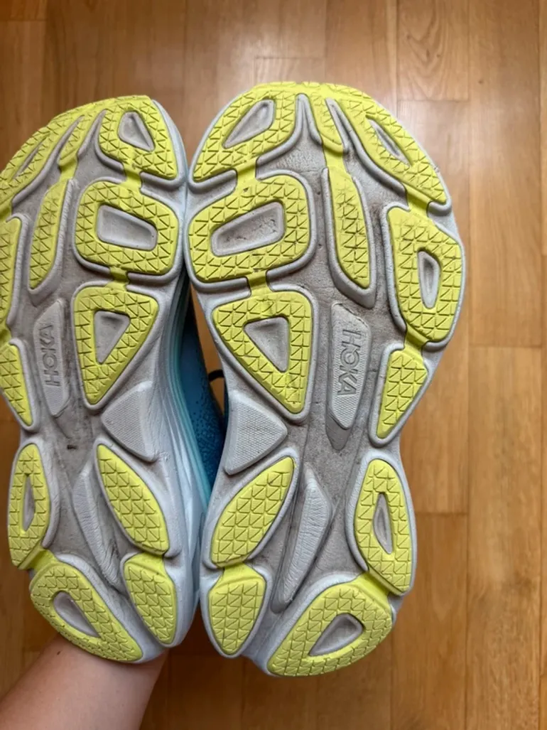 Used Hoka Bondi 8 bike — image 9 of 12