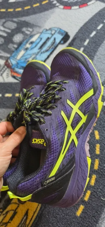 Gebrauchtes Asics Sneaker Running Shoes