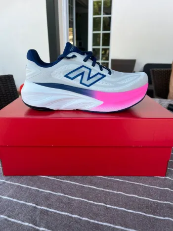New Balance Sneakers Running Shoes d'occasion