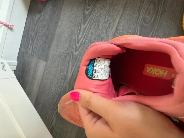 Brugt Hoka hardloopschoenen bike — billede 4 af 4