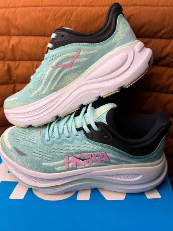 Tweedehands Hoka Shoes Size 38 bike — afbeelding 12 van 12