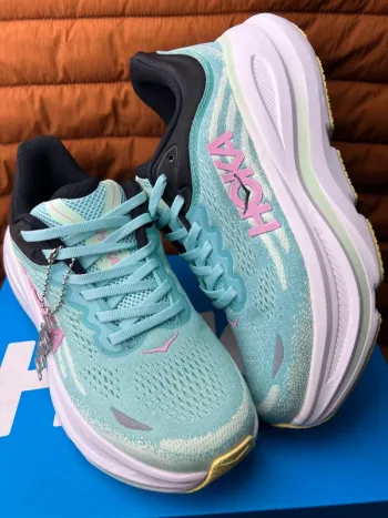 Tweedehands Hoka Shoes Size 38 bike — afbeelding 11 van 12