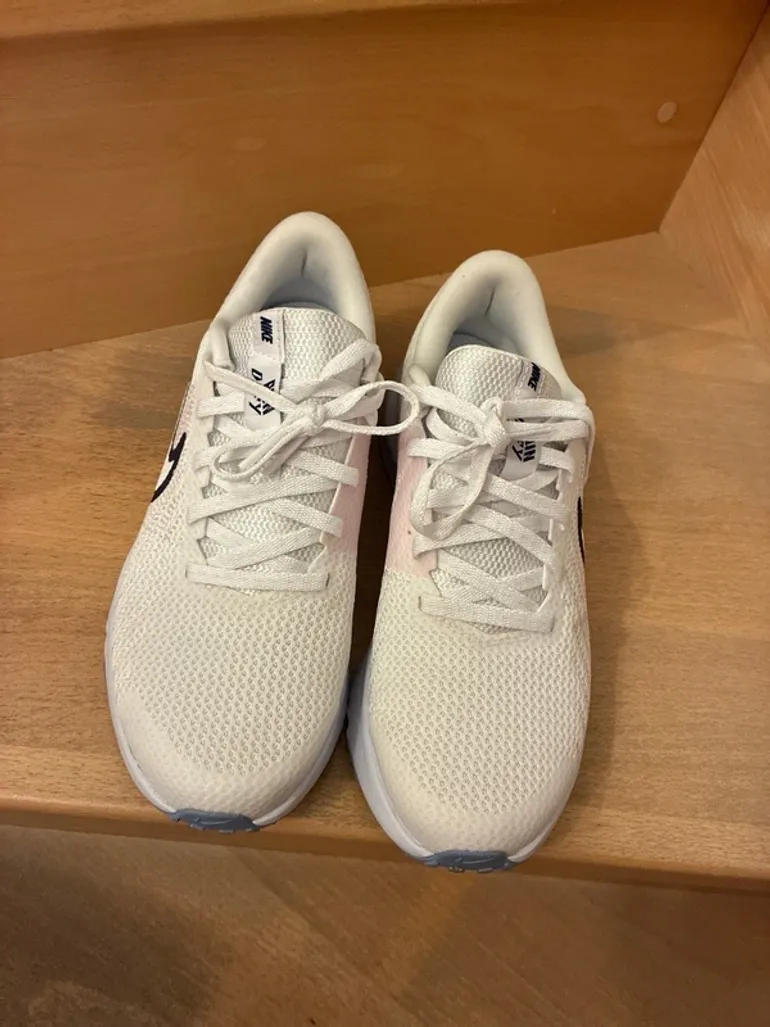 Použité Nike Basket bike — obrázek 2 z 12