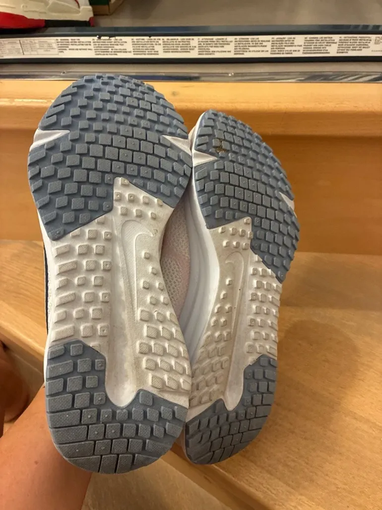 Použité Nike Basket bike — obrázek 6 z 12