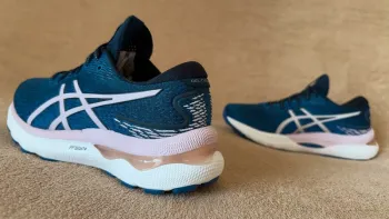 Käytetty Asics GEL-Nimbus 24 bike — kuva 5 / 15