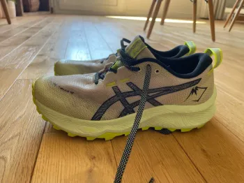 Použité Asics Gel Trabuco 12 Running Shoes