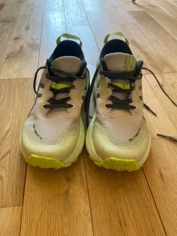Used Asics Gel Trabuco 12 bike — image 2 of 5