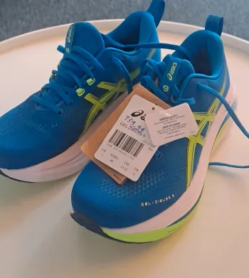 Used Asics Gel-Ziruss 9 Running Shoes