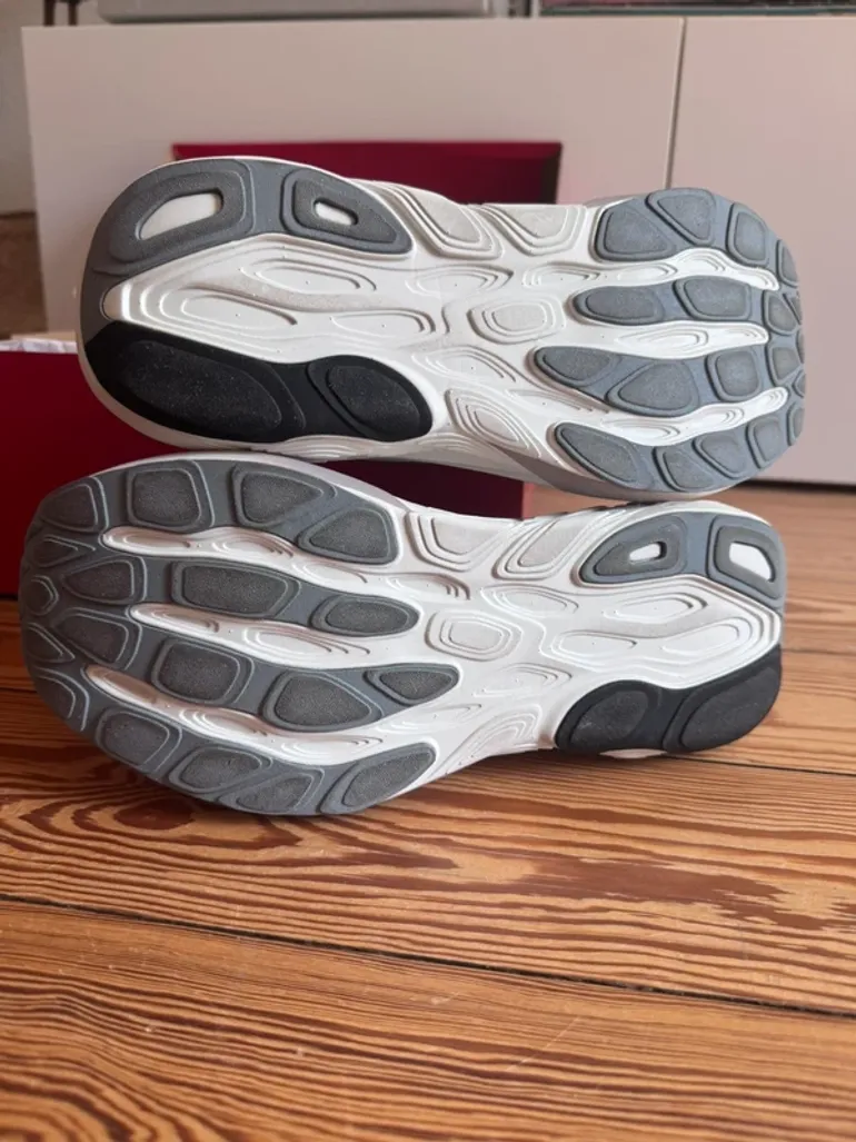 New Balance FreshFoam 880v15 bike de segunda mano — imagen 2 de 4